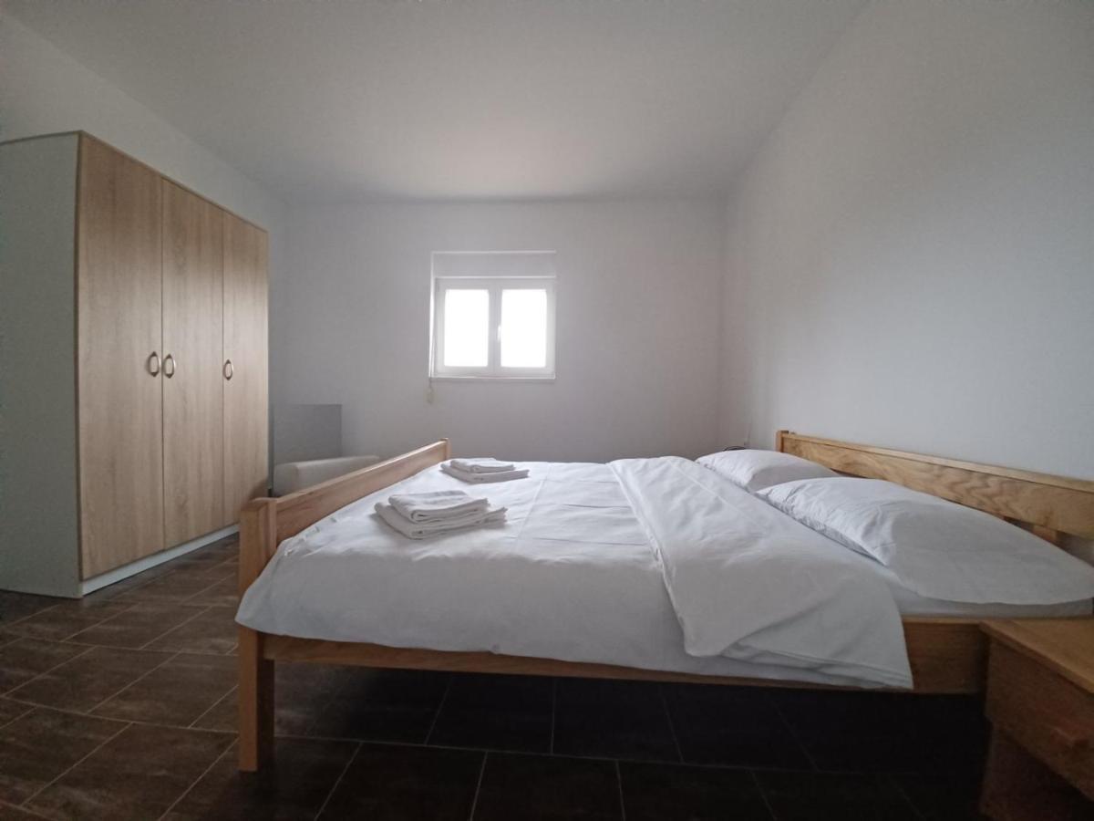 Apartman Milanko Muskovci Zewnętrze zdjęcie